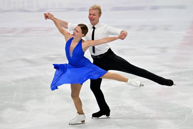 LJUBLJANA; SLOVENIJA - OCTOBER 02: Iris Lahti and Oskari Liedenpohja of Finland in action during the Junior Ice Dance - Rhythm Dance on the ISU Figure skating, Eiskunstlauf Junior Grand Prix Ljubljana 2026 in Hala Tivoli on October 02, 2026 in Ljubljana, Slovenia. (Photo by Igor Kupljenik Sports Press Photo). Copyright: xIgorxKupljenikx xSPPx Sportspressphoto_SPR243806
