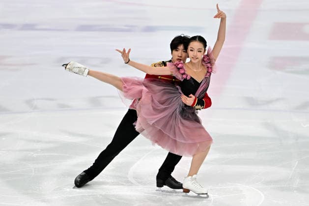 LJUBLJANA; SLOVENIJA - OCTOBER 02: Yixuan Wang and Shiqi Guan of China in action during the Junior Ice Dance - Rhythm Dance on the ISU Figure skating, Eiskunstlauf Junior Grand Prix Ljubljana 2026 in Hala Tivoli on October 02, 2026 in Ljubljana, Slovenia. (Photo by Igor Kupljenik Sports Press Photo). Copyright: xIgorxKupljenikx xSPPx Sportspressphoto_SPR243832