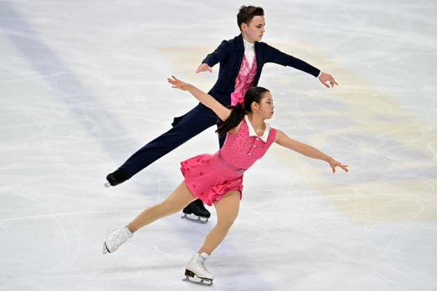 LJUBLJANA; SLOVENIJA - OCTOBER 02: Mihana Nakajima and Isak Bengt-Eric Grans of Sweden in action during the Junior Ice Dance - Rhythm Dance on the ISU Figure skating, Eiskunstlauf Junior Grand Prix Ljubljana 2026 in Hala Tivoli on October 02, 2026 in Ljubljana, Slovenia. (Photo by Igor Kupljenik Sports Press Photo). Copyright: xIgorxKupljenikx xSPPx Sportspressphoto_SPR243839
