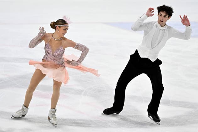 LJUBLJANA; SLOVENIJA - OCTOBER 02: Aneta Vaclavikova and William Lissauer of United States of America in action during the Junior Ice Dance - Rhythm Dance on the ISU Figure skating, Eiskunstlauf Junior Grand Prix Ljubljana 2026 in Hala Tivoli on October 02, 2026 in Ljubljana, Slovenia. (Photo by Igor Kupljenik Sports Press Photo). Copyright: xIgorxKupljenikx xSPPx Sportspressphoto_SPR243865
