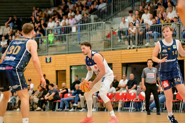 GER, VfL SparkassenStars Bochum vs. Eisbären Bremerhaven, Basketball, ProA, Matchday 2, 2026–2027 Season, October 2, 2026 GER, VfL SparkassenStars Bochum vs. Eisbären Bremerhaven, Basketball, ProA, Matchday 2, 2026–2027 Season, October 2, 2026 VfL SparkassenStars Bochum Copyright: xEibner-Pressefoto JavadxMohammadpourx EP_JMR