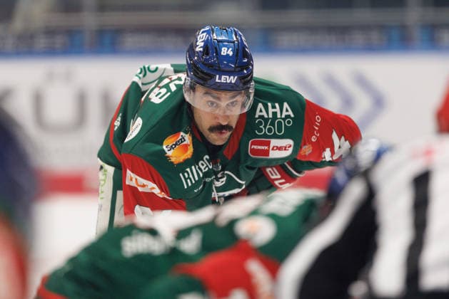 Trevor Parkes, 84, of the Augsburger Panther during the game between the Augsburger Panther and the Grizzlys Wolfsburg, ice hockey, men s, DEL, 2026–2027, Matchday 5 on October 2, 2026, in Augsburg, Curt Frenzel Stadium, Bavaria, Germany