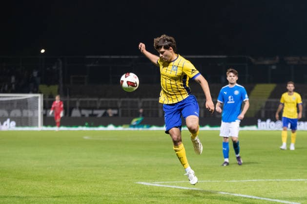 Saxony Cup Soccer, 1 FC Lok Leipzig vs. SV Liebertwolkwitz, October 2, 2026, Simon Schierack 6, Lok Leipzig Soccer, Wernesgrüner Saxony Cup 2026–2027, Round 3: 1 FC Lok Leipzig vs. SV Liebertwolkwitz on October 2, 2026, at Bruno Plache Stadium, Leipzig Copyright: xBEAUTIFULxSPORTS JanxKaeferx