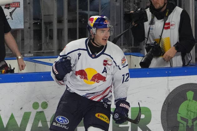 Cologne, DEL, 2026–2027 season, Kölner Haie vs. EHC Red Bull Munich, October 2, 2026, Lanxess Arena, Cologne, Brady Ferguson (EHC Red Bull Munich) celebrates a goal
