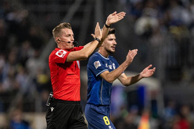 261002 Referee Oleksii Derevinskyi and Armin Gigovic of Bosnia and Herzegovina during the Nations League soccer match between Bosnia and Herzegovina and Sweden on October 2, 2026 in Zenica. Photo by Ludvig Thunman. BILDBYRAN code LT LT0823 soccer football fotball Nations League UEFA Nations League Bosnia and Herzegovina Sweden Sweden A BBENG  Copyright: LUDVIGxTHUNMAN BB261002LT109