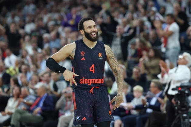 Duane Washington Jr. of FC Bayern Basketball, 04, celebrates a basket; celebration, emotion, GER, FC Bayern Basketball vs. Partizan Mozzart Bet Belgrade, basketball, EuroLeague, Matchday 3, 2026–2027 season, October 2, 2026, GER, FC Bayern Basketball vs. Partizan Mozzart Bet Belgrade, Basketball, EuroLeague, Round 3, 2026–2027 season, October 2, 2026, Munich Copyright: xEibner-Pressefoto JennixMaulx EP_JML