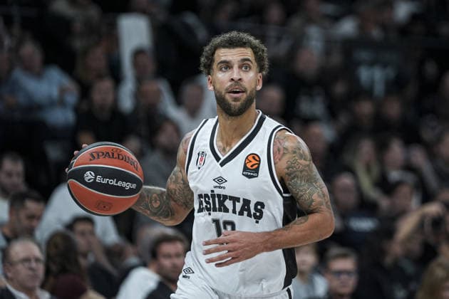 Besiktas v Barcelona - EuroLeague ISTANBUL, TURKIYE - OCTOBER 2: Scottie Wilbekin of Besiktas in action during the EuroLeague Round 3 basketball match between Besiktas and Barcelona at Turkcell Basketball Development Center in Istanbul, Turkiye on October 2, 2026. Arife Karakum Anadolu Istanbul Turkey. Editorial use only. Please get in touch for any other usage.  Copyright: x2026xAnadoluxArifexKarakumx