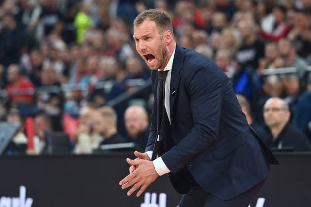 Coach Anton GAVEL (FCB), gesturing, giving instructions, single frame, cropped close-up, half-length portrait, Basketball EuroLeague, 2026–2027 season, FC Bayern Munich vs. Partizan Belgrade on October 2, 2026, S A P G A R D E N