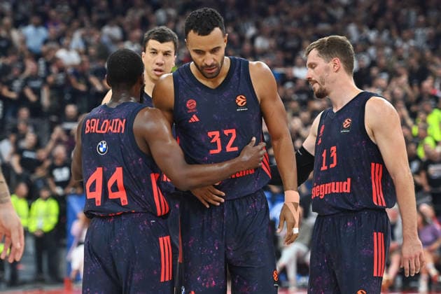 v li Kamar BALDWIN FCB, VLADIMIR LUCIC FCB, Johannes THIEMANN FCB, Andreas OBST FCB, disappointment, frustration, disappointed, frustrated, dejected, EuroLeague Basketball, 2026–2027 season, FC Bayern Munich vs. Partizan Belgrade on October 2, 2026, S A P G A R D EN