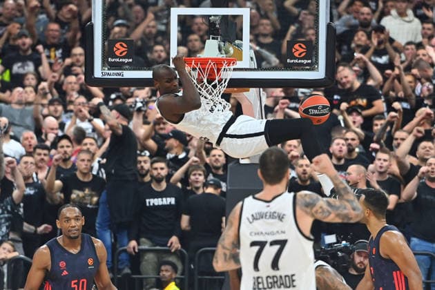 Bandja Sy Belgrade hangs on the basket, scores, action, EuroLeague Basketball, 2026–2027 season, FC Bayern Munich vs. Partizan Belgrade on October 2, 2026, S A P G A R D EN