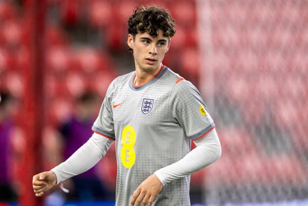 RECORD DATE NOT STATED 2nd October 2026; bet365 Stadium, Stoke-on-Trent, England; UEFA U21, U 21 Championship Qualification Football, England U21 versus Slovakia U21; Archie Gray of England during the warm up TimxWilliams