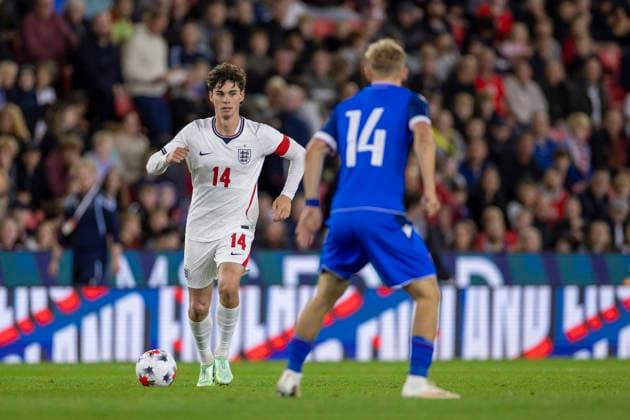 RECORD DATE NOT STATED 2nd October 2026; bet365 Stadium, Stoke-on-Trent, England; UEFA U21, U 21 Championship Qualification Football, England U21 versus Slovakia U21; Archie Gray of England under pressure from Tadeas Hajovsky of Slovakia TimxWilliams