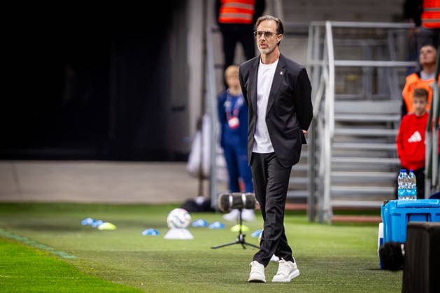 UKRAINE - NORTHERN IRELAND Head coach of Ukraine Andrea Maldera during UEFA Nations League - League B - Group B2 - Matchday 3 - football match between Ukraine and Northern Ireland. Anton Malatinsky Stadium, City Arena, Trnava, Slovakia, October 02, 2026. Photo by Branislav Racko Copyright: xx 080A8960