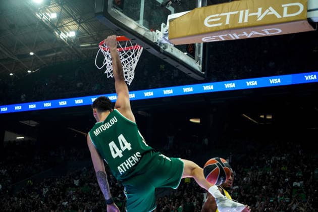 October 2, 2026, Athens, Athens, Greece: KONSTANTINOS MITOGLOU dunks the ball during the EuroLeague basketball game between Panathinaikos AKTOR Athens and Maccabi Rapyd Tel Aviv at Telekom Center Athens, Athens, Greece, October 2, 2026. Panathinaikos AKTOR Athens Vs Maccabi Rapyd Tel Aviv  - ZUMAa226 20261002_zip_a226_005 Copyright: xGiorgosxArapekosx