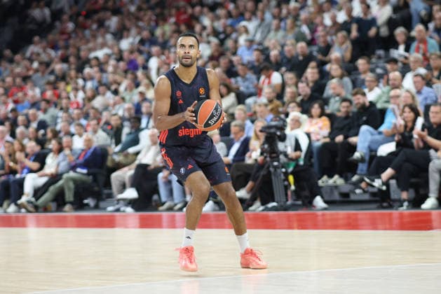 Johannes Thiemann, FC Bayern Basketball, 32 with the ball, GER, FC Bayern Basketball vs. Partizan Mozzart Bet Belgrade, Basketball, EuroLeague, Matchday 3, 2026–2027 Season, October 2, 2026, GER, FC Bayern Basketball vs. Partizan Mozzart Bet Belgrade, Basketball, EuroLeague, Matchday 3, 2026–2027 Season, October 2, 2026, Munich Copyright: xEibner-Pressefoto JennixMaulx EP_JML