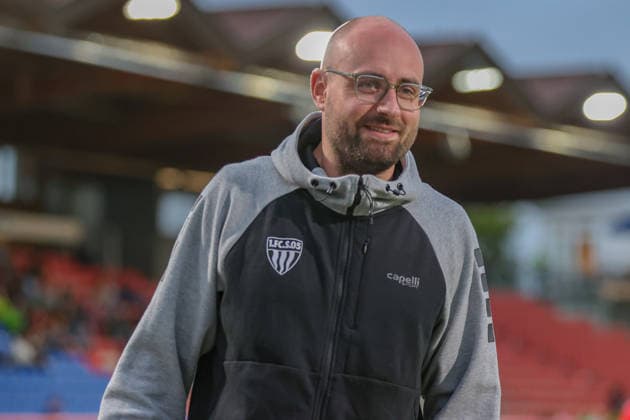 October 2, 2026, Soccer, Men s, Bavarian Regional League, 2026–2027 Season, Matchday 12: SpVgg Unterhaching vs. FC Schweinfurt 05, Coach Jan Gernlein (FC Schweinfurt 05), Single image: Unterhaching, Uhlsport Park, Unterhaching, Bavaria, Germany