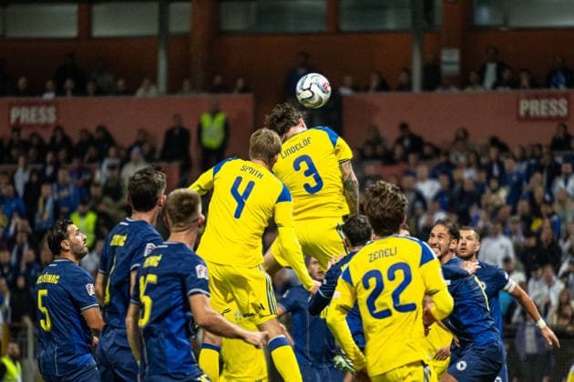 261002 Victor Lindelöf of Sweden during the Nations League soccer match between Bosnia and Herzegovina and Sweden on October 2, 2026 in Zenica. Photo by Ludvig Thunman. BILDBYRAN code LT LT0823 soccer football fotball Nations League UEFA Nations League Bosnia and Herzegovina Sweden Sweden A BBENG  Copyright: LUDVIGxTHUNMAN BB261002LT156