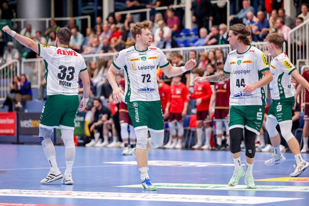 October 2, 2026, Matchday 6 of the 2nd Handball Bundesliga, TuSEM Essen vs. SC DHfK Leipzig: Luka Rogan (SC DHfK Leipzig) 33, Tim Hertzfeld (SC DHfK Leipzig) 72, Dean Bombac (SC DHfK Leipzig) 44, celebrating in North Rhine-Westphalia, Germany