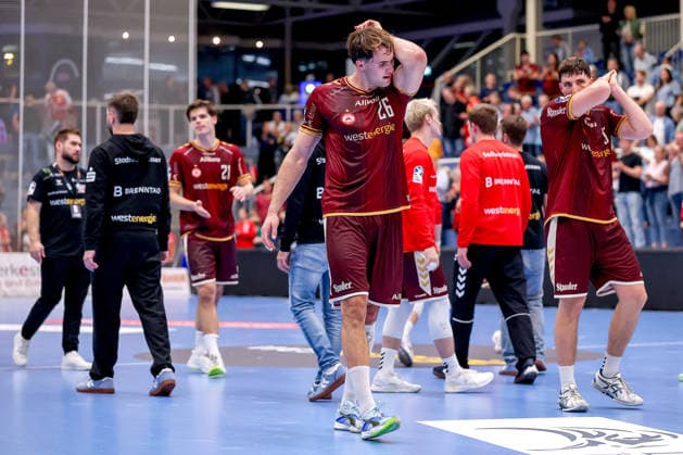 October 2, 2026, Matchday 6 of the 2nd Handball Bundesliga, TuSEM Essen vs. SC DHfK Leipzig. Disappointed faces after the loss to Leipzig. Tom Wolf, TuSEM Essen 26; Valentin Willner, TuSEM Essen 05. North Rhine-Westphalia, Germany