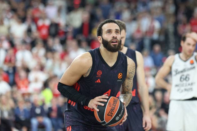 Duane Washington Jr., FC Bayern Basketball, No. 04 at the free-throw line, GER, FC Bayern Basketball vs. Partizan Mozzart Bet Belgrade, Basketball, EuroLeague, Matchday 3, 2026–2027 Season, October 2, 2026, GER, FC Bayern Basketball vs. Partizan Mozzart Bet Belgrade, Basketball, EuroLeague, Matchday 3, 2026–2027 Season, October 2, 2026, Munich Copyright: xEibner-Pressefoto JennixMaulx EP_JML