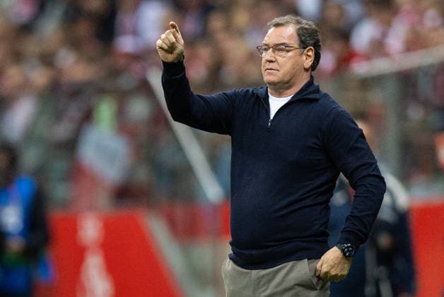 WARSAW, POLAND - OCTOBER 2: Head coach of Poland Jan Urban during the UEFA Nations League Group B4 Round 3 MD1 match between Poland nad Romania at PGE Narodowy on October 2, 2026 in Warsaw, Poland --- Pilka nozna. Liga Narodow. Polska - Rumunia. (Photo by Igor Jakubowski Arena Akcji) NEWSPIX.PL --- newspix.pl POLAND OUT! 