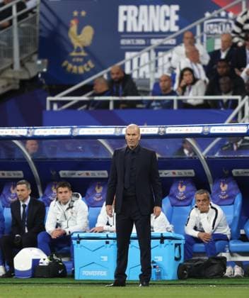 UEFA Nations League - France v Italy PARIS, FRANCE, OCTOBER 02: Zinedine Zidane manager of France national team, Nationalteam during The UEFA Nations League Group Stage match in Group A1 between France v Italy at Stade de France Stadium, Paris France, on October 02. (Photo by Daniel Weir) Paris Stade de France FRANCE Copyright: xDanielxWeir SportsxPressxPhotox Sportspressphoto_SPR243997