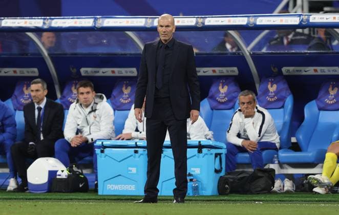 UEFA Nations League - France v Italy PARIS, FRANCE, OCTOBER 02: Zinedine Zidane manager of France national team, Nationalteam during The UEFA Nations League Group Stage match in Group A1 between France v Italy at Stade de France Stadium, Paris France, on October 02. (Photo by Daniel Weir) Paris Stade de France FRANCE Copyright: xDanielxWeir SportsxPressxPhotox Sportspressphoto_SPR243998