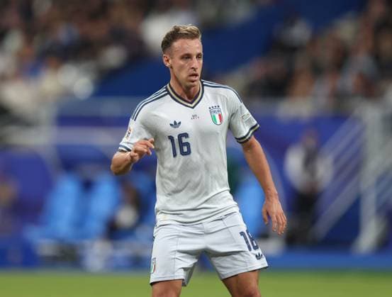 UEFA Nations League - France v Italy PARIS, FRANCE, OCTOBER 02: Davide Frattesi of Italy national team, Nationalteam during The UEFA Nations League Group Stage match in Group A1 between France v Italy at Stade de France Stadium, Paris France, on October 02. (Photo by Daniel Weir) Paris Stade de France FRANCE Copyright: xDanielxWeir SportsxPressxPhotox Sportspressphoto_SPR244005