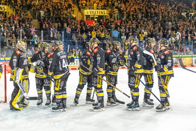 Krefeld wins the game 3–1, GER, Krefeld Pinguine vs. ERC Ingolstadt, ice hockey, PENNY DEL, Matchday 5, 2026–2027 season, October 2, 2026, GER, Krefeld Pinguine vs. ERC Ingolstadt, Ice Hockey, PENNY DEL, Matchday 5, 2026–2027 season, October 2, 2026, Krefeld Copyright: xEibner-Pressefoto FabianxFriesex EP_FFE