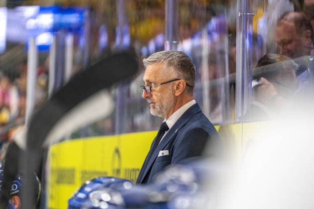 Mark French, ERC Ingolstadt, Head Coach, GER, Krefeld Pinguine vs. ERC Ingolstadt, Ice Hockey, PENNY DEL, Matchday 5, 2026–2027 Season, October 2, 2026, GER, Krefeld Pinguine vs. ERC Ingolstadt, Ice Hockey, PENNY DEL, Matchday 5, 2026–2027 Season, October 2, 2026, Krefeld Copyright: xEibner-Pressefoto FabianxFriesex EP_FFE