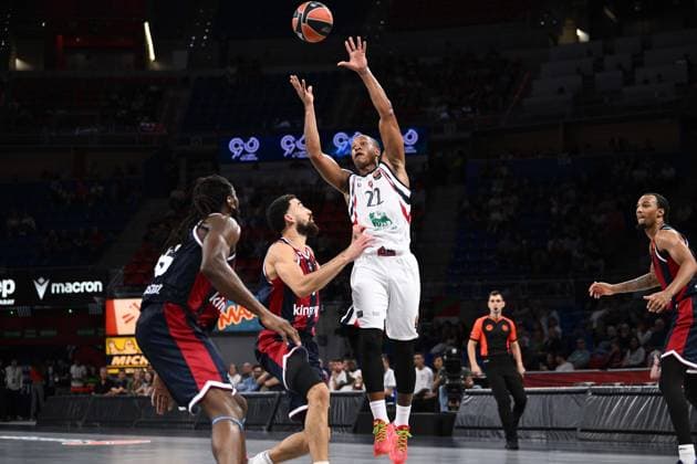 Devon Hall Kosner Baskonia Vitoria-Gasteiz - Armani Olimpia Milano EuroLeague 2026-27 Vitoria-Gasteiz, 02 10 2026 Foto M.Ceretti Ciamillo-Castoria Vitoria-Gasteiz Copyright: xMassimoxCerettix