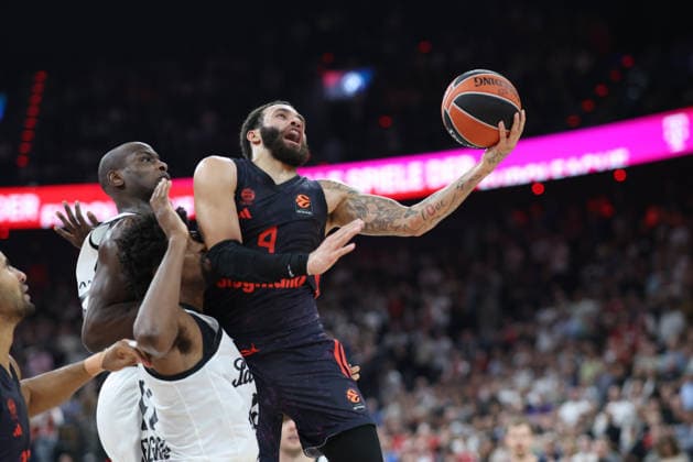 Duane Washington Jr., FC Bayern Basketball, No. 04 with the ball, GER, FC Bayern Basketball vs. Partizan Mozzart Bet Belgrade, Basketball, EuroLeague, Matchday 3, 2026–2027 Season, October 2, 2026, GER, FC Bayern Basketball vs. Partizan Mozzart Bet Belgrade, Basketball, EuroLeague, Matchday 3, 2026–2027 Season, October 2, 2026, Munich Copyright: xEibner-Pressefoto JennixMaulx EP_JML