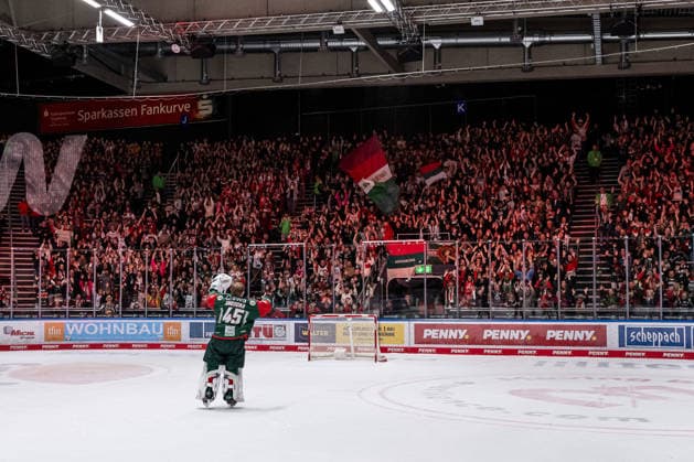 Tobias Ancicka, goalie for the Augsburger Panther, 45, is celebrated by the fans. GER, Augsburger Panther vs. Grizzlys Wolfsburg, ice hockey, DEL, 2026–2027 season, Matchday 4, October 2, 2026. Photo by HMB Media, Franz Feiner Copyright: HMBxMedia FranzxFeiner