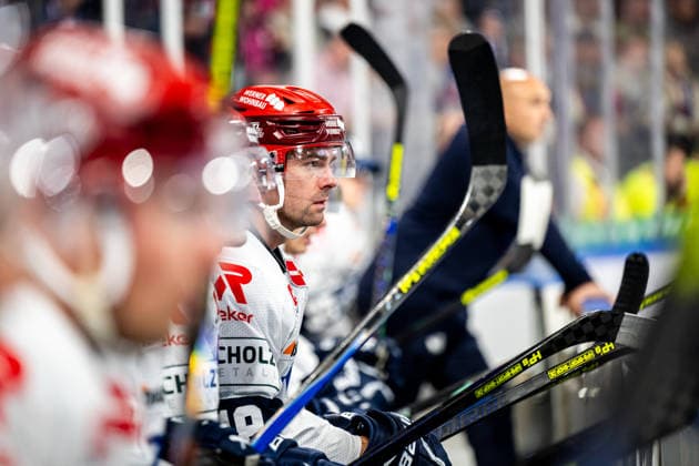 Eric Cornel, 18, Schwenninger Wild Wings (SWW), Nuremberg Ice Tigers vs. Schwenninger Wild Wings, Ice Hockey, Penny DEL, Matchday 5, October 2, 2026, Nuremberg Ice Tigers vs. Schwenninger Wild Wings, Ice Hockey, Penny DEL, Matchday 5, October 2, 2026 Copyright: xEibner-Pressefoto ThomasxHahnx EP_NIT