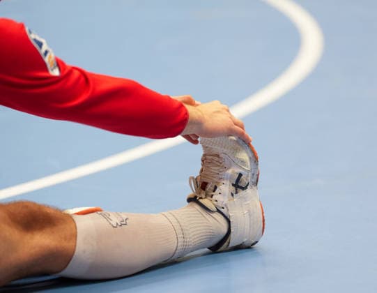 TuSEM Essen players warm up before the game in Germany, TuSEM Essen vs. SC DHfK Leipzig, 2nd Handball Bundesliga, Matchday 6, 2026–27 season, Sporthalle am Hallo, Essen, October 2, 2026 TuSEM Essen vs. SC DHfK Leipzig, 2nd Handball Bundesliga, Matchday 6, 2026–27 season, October 2, 2026 Essen Copyright: xEibner-Pressefoto ScottxColemanx EP_SCN