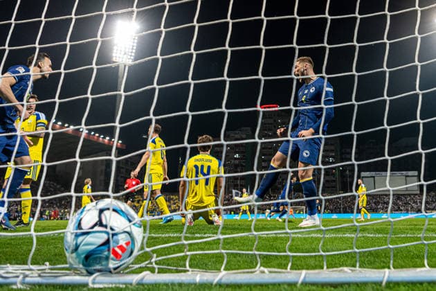 October 2, 2026: Hampus Skoglund of Sweden looks dejected after the 1-1 draw during the Nations League soccer match between Bosnia and Herzegovina and Sweden on October 2, 2026 in Zenica. Photo by Ludvig Thunman, BILDBYRAN, code LT LT0823, soccer, football, fotball, Nations League, UEFA Nations League, Bosnia and Herzegovina, Sweden, Sweden A, BBENG, depp Copyright: LUDVIGxTHUNMAN BB261002LT229