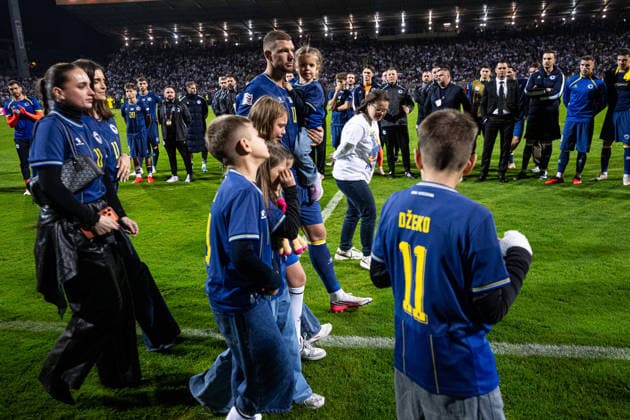 261002 Edin Džeko of Bosnia and Herzegovina after the Nations League soccer match between Bosnia and Herzegovina and Sweden on October 2, 2026 in Zenica. Photo by Ludvig Thunman. BILDBYRAN code LT LT0823 soccer football fotball Nations League UEFA Nations League Bosnia and Herzegovina Sweden Sweden A BBENG  Copyright: LUDVIGxTHUNMAN BB261002LT237