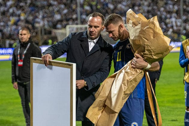 261002 Edin Džeko of Bosnia and Herzegovina after the Nations League soccer match between Bosnia and Herzegovina and Sweden on October 2, 2026 in Zenica. Photo by Ludvig Thunman. BILDBYRAN code LT LT0823 soccer football fotball Nations League UEFA Nations League Bosnia and Herzegovina Sweden Sweden A BBENG  Copyright: LUDVIGxTHUNMAN BB261002LT238