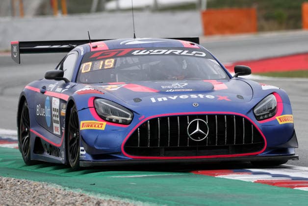 GT World Challenge Europe powered by AWS Barcelona 2026 Charles Dawson of 2Seas Motorsport drives a Mercedes-AMG GT3 EVO during free practice 1 of the GT World Challenge Europe powered by AWS 2026 at the Barcelona-Catalunya Circuit in Barcelona, Spain, on October 2, 2026. Barcelona Barcelona Spain Copyright: xUrbanandsportx originalFilename:valls-gtworldc261102_npoXN