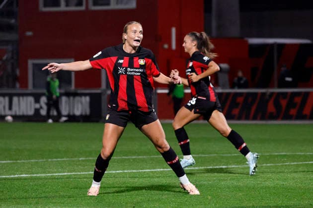 Soccer player Lobke Loonen of Bayer 04 Leverkusen, age 18, on the attack during the Bayer 04 Leverkusen Women’s First Team’s match against SV Werder Bremen, which ended 3–2, on Matchday 6 of the Google Pixel Women’s Bundesliga at Ulrich Haberland Stadium in Leverkusen, October 2, 2026. DFB regulations prohibit any use of photographs as image sequences and or quasi-video. NRW, Germany Copyright: xChristophxHardtx