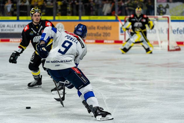 Myles Powell of ERC Ingolstadt, No. 9, on a rush toward the Krefeld goal, GER, Krefeld Pinguine vs. ERC Ingolstadt, ice hockey, PENNY DEL, Matchday 5, 2026–2027 season, October 2, 2026, GER, Krefeld Pinguine vs. ERC Ingolstadt, ice hockey, PENNY DEL, Matchday 5, 2026–2027 season, October 2, 2026, Krefeld Copyright: xEibner-Pressefoto FabianxFriesex EP_FFE