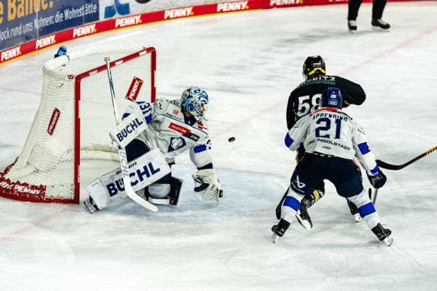 Great Opportunity for 58KEV, GER, Krefeld Pinguine vs. ERC Ingolstadt, Ice Hockey, PENNY DEL, Matchday 5, 2026–2027 Season, October 2, 2026, GER, Krefeld Pinguine vs. ERC Ingolstadt, Ice Hockey, PENNY DEL, Matchday 5, 2026–2027 Season, October 2, 2026, Krefeld Copyright: xEibner-Pressefoto FabianxFriesex EP_FFE