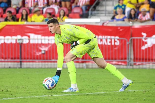 Colombia and Paraguay friendly match during the FIFA international break in the USA Harrison, USA, October 2, 2026 - Colombia-Paraguay - Orlando Gill, Paraguayan goalkeeper, during a friendly international match, Länderspiel, Nationalmannschaft between Colombia and Paraguay at the Sports Illustrated Stadium in Harrison, New Jersey, USA, on Friday, October 2. harrison NJ united states Copyright: xWILLIAMxVOLCOVx
