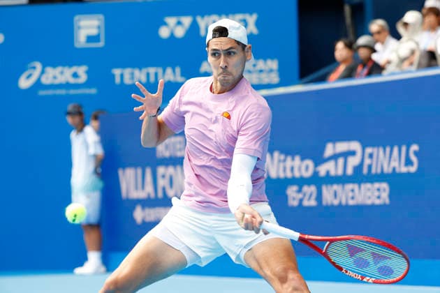 October 3, 2026, Tokyo, Japan: Alejandro Tabilo (Chile) returns a shot against Denis Shapovalov (Canada) during their Round of 16 match at the Kinoshita Group Japan Open Tennis Championships at Ariake Colosseum in Tokyo. The tournament runs from September 29 to October 6. Shapovalov won 7-5, 3-6, 6-4. Tokyo Japan - ZUMAm191 20261003_aap_m191_001 Copyright: xRodrigoxReyesxMarinx