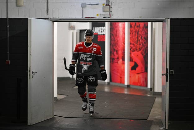 0210 2026, xophax, KEC, ice hockey, Haie Lanxess Arena, Kölner Haie vs. EHC Red Bull Munich, loss, crisis, Moritz Müller, KEC Cologne, Cologne