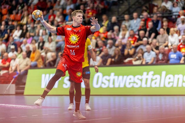Alexander Schulze, TuS N Luebbecke, 14th in penalty throws (7-meter throws), GER, TuS N Luebbecke vs. HSC 2000 Coburg, Handball, 2nd Bundesliga, Matchday 6, 2026–2027 season, October 2, 2026 (GER), TuS N Luebbecke vs. HSC 2000 Coburg, Handball, 2nd Bundesliga, Matchday 6, 2026–2027 season, October 2, 2026, Luebbecke Copyright: xEibner-Pressefoto JanxRollingerx EP_JSK