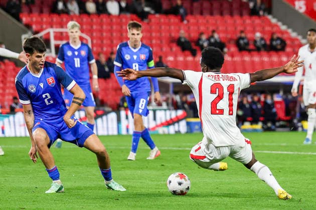 England v Slovakia - UEFA U21, U 21 EURO 2027 Qualifier 21 Amario Cozier-Duberry of England in attacking action in the area during the UEFA Under 21 Championship Qualifiers Group D match between England Under 21s and Slovakia at the bet365 Stadium, Stoke-on-Trent, on October 2, 2026. Stoke-on-Trent Staffordshire United Kingdom Copyright: xMIxNewsx originalFilename:fletcher-englandu261002_npYwd