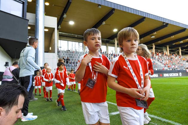 October 2, 2026, Vienna, Austria 2027 UEFA European U-21 Qualification: Austria vs. Denmark Children get ready to take the field Copyright: xJulianxSindricx
