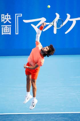 October 3, 2026, Tokyo, Japan: Carlos Alcaraz (Spain) serves against Matteo Arnaldi (Italy) during their Round of 16 match at the Kinoshita Group Japan Open Tennis Championships at Ariake Colosseum in Tokyo. The tournament runs from September 29 to October 6. Alcaraz won 7-6(6), 6-1. Tokyo Japan - ZUMAm191 20261003_aap_m191_040 Copyright: xRodrigoxReyesxMarinx