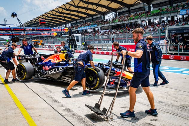 Oracle Red Bull Racing during Practice sessions of Saturday of Formula 1 Gulf Air Bahrain Grand Prix in Malaysia 2026 at Sepang International Circuit in Sepang, Malaysia. Round 16 of 23 of the 2026 FIA Formula One World Championship, WM, Weltmeisterschaft held October 2-4, 2026. The race was relocated from Bahrain to Malaysia and held at Sepang International Circuit. Formula 1 Gulf Air Bahrain Grand Prix in Malaysia 2026 - Round 16 of 23 - Sepang International Circuit, Sepang, Malaysia F1-2026-R04-BHR